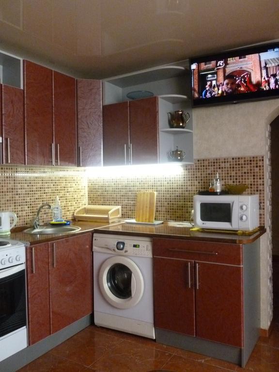 Apartment In A New House เครเมนชุก ภายนอก รูปภาพ