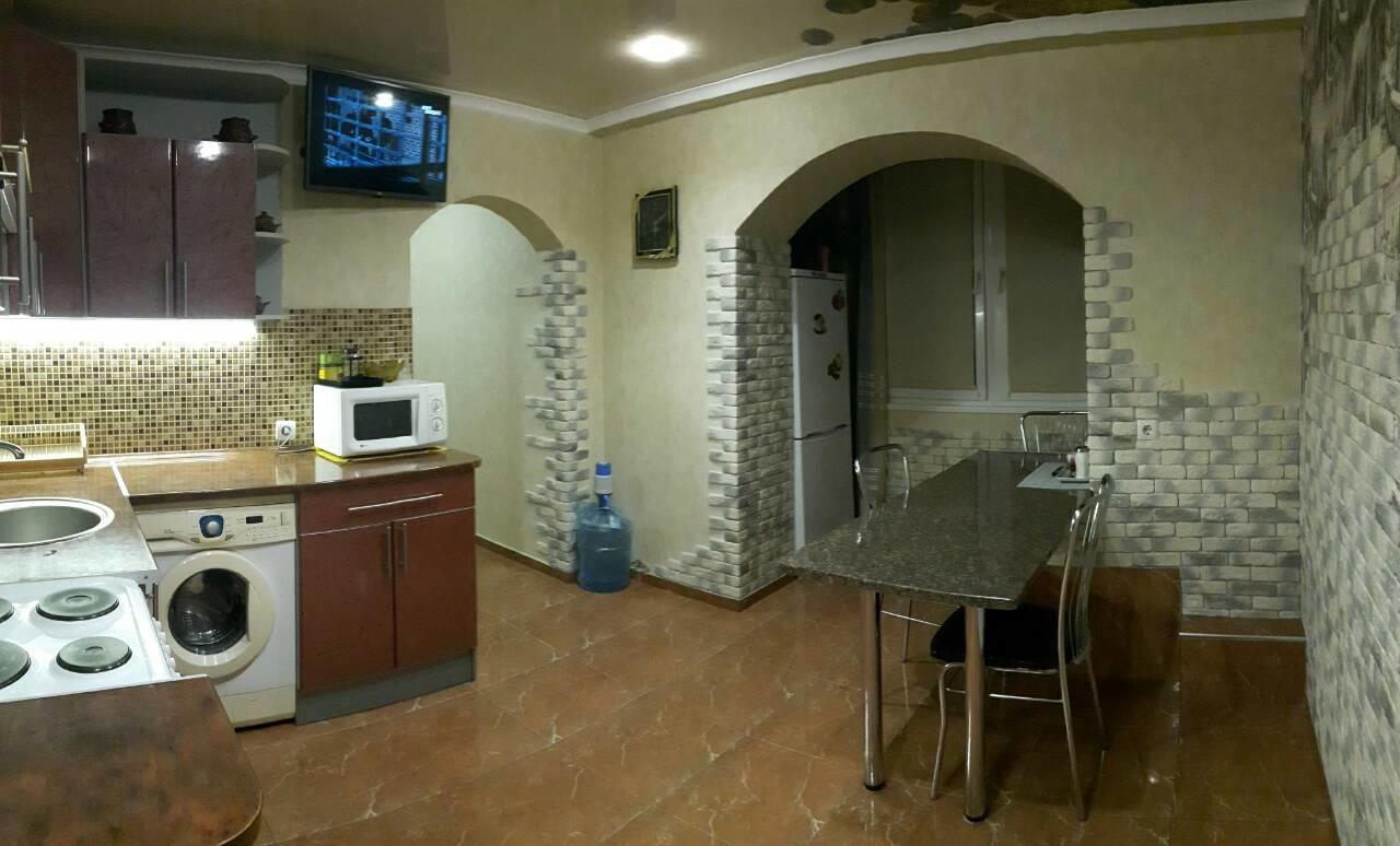 Apartment In A New House เครเมนชุก ภายนอก รูปภาพ